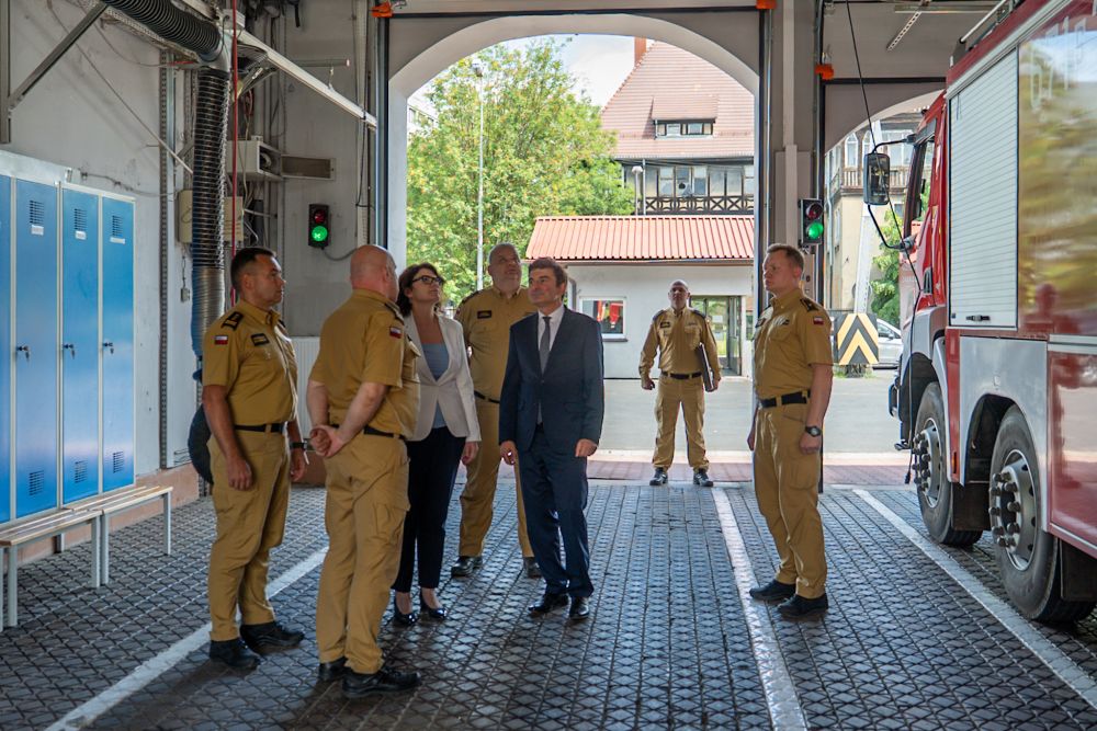 Komenda Miejska Państwowej Straży Pożarnej doczeka się remontu - fotoreportaż