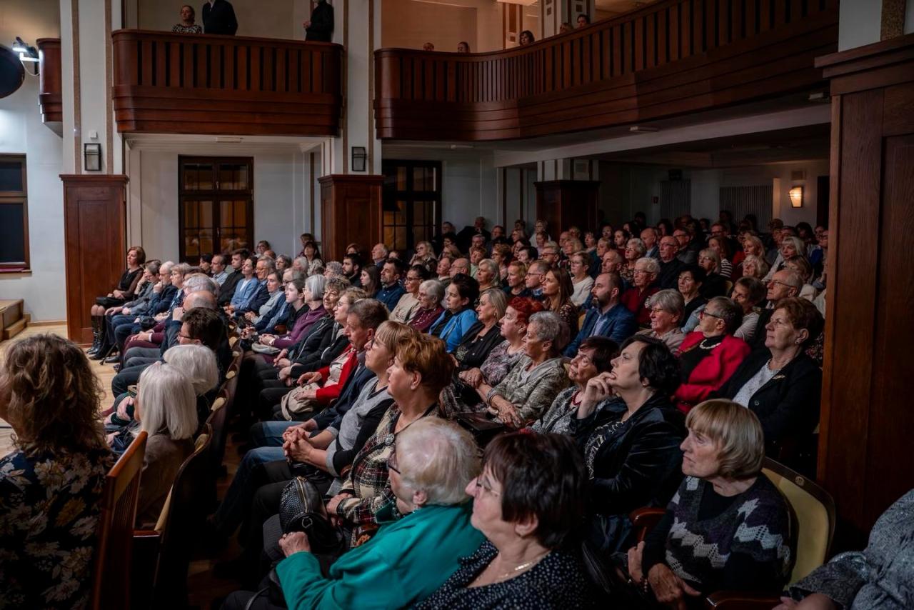 Zabrze świętowało 200. rocznicę urodzin Johanna Straussa w Filharmonii Zabrzańskiej [FOTO] - fotoreportaż