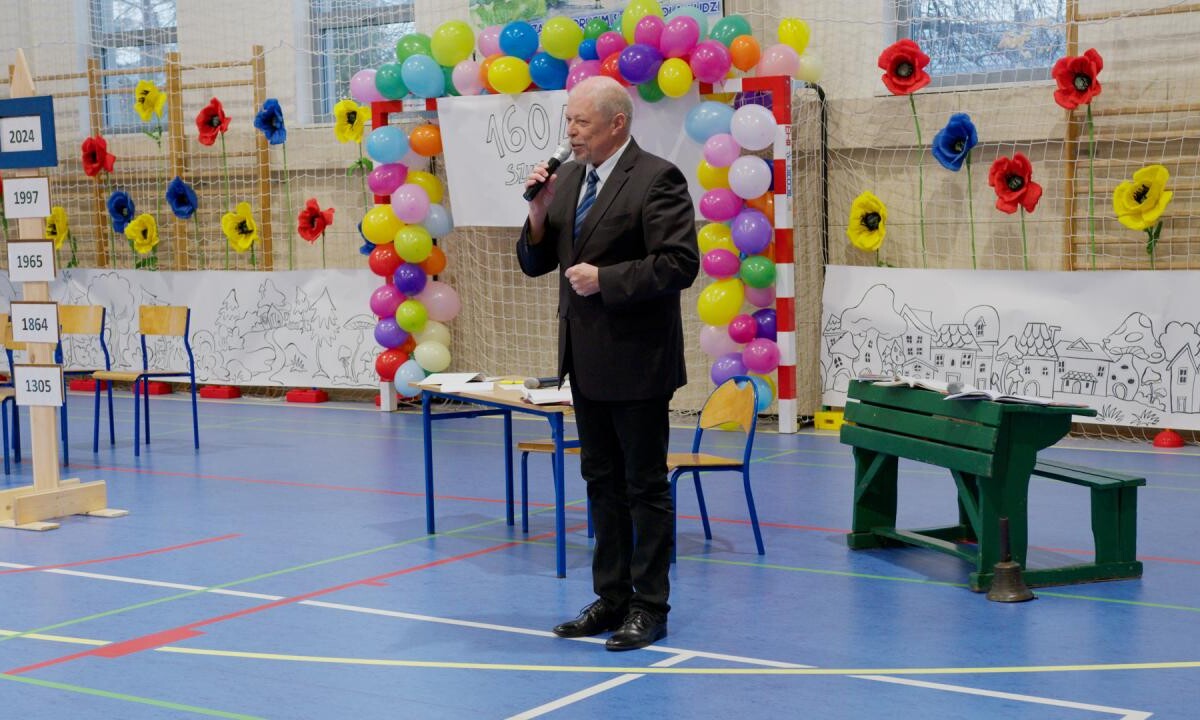 W uroczystościach, które przygotowali uczniowie wraz z nauczycielami wzięli udział m.in. Agnieszka Rupniewska / fot. UM Zabrze