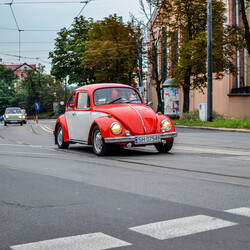 Klasyki przejechały przez miasto. Po raz ósmy! [ZDJĘCIA]