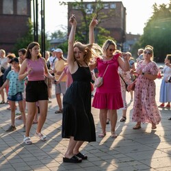 Potańcówka na Placu Teatralnym