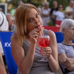 Letnia potańcówka na Placu Teatralnym