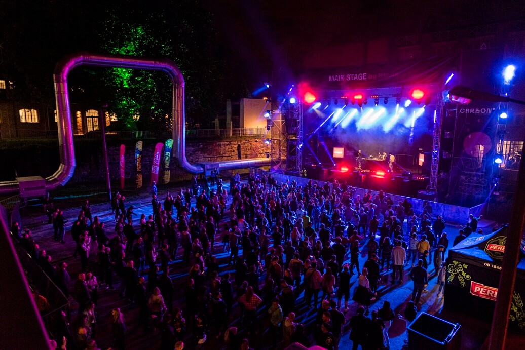 Trzy sceny, ponad trzydziestu artystów zarówno z zagranicy, jak z Polski, to wszystko czekało na uczestników dwudniowego Carbon Silesia Festiwalu, który zagościł w Zabrzu w ub. piątek i sobotę.