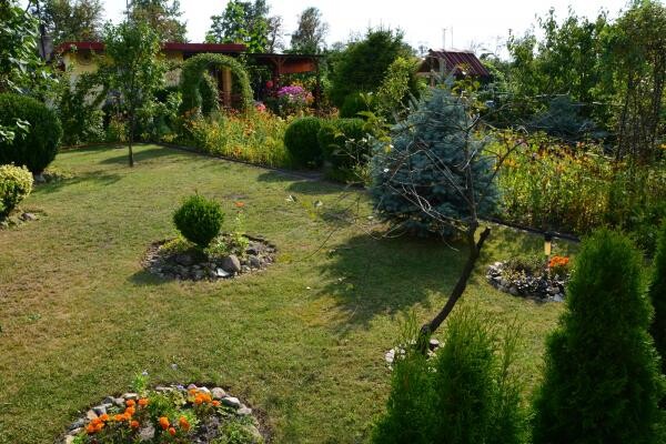 W miniony weekend w Zabrzu na terenach Rodzinnych Ogrodów Działkowych &#8222;Wiśnia&#8221; oraz &#8222;Biała Róża&#8221; uroczyście obchodzono Dzień Działkowca. Jak co roku Miasto Zabrze ufundowało dla zasłużonych działkowców liczne nagrody i wyróżnienia.