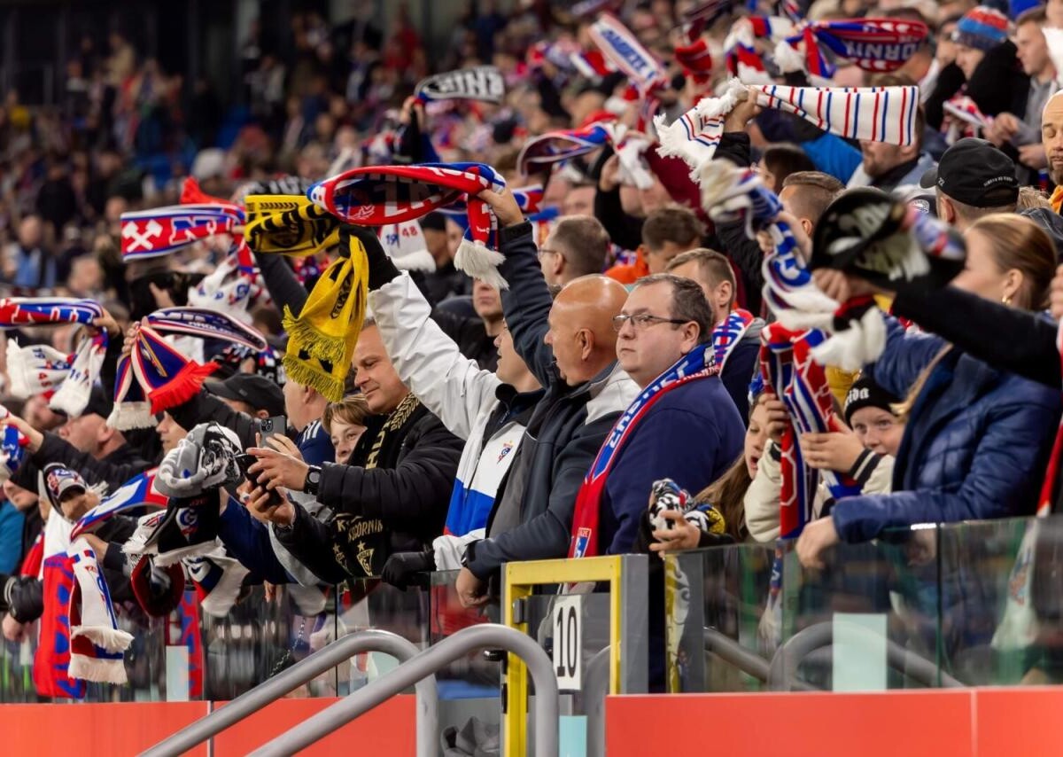 Zabrze świętowało 70-lecie IV Liceum Ogólnokształcącego, podsumowano konkurs „Zielone Zabrze”, a Górnik Zabrze pokonał Legię 3:1 / fot. UM Zabrze