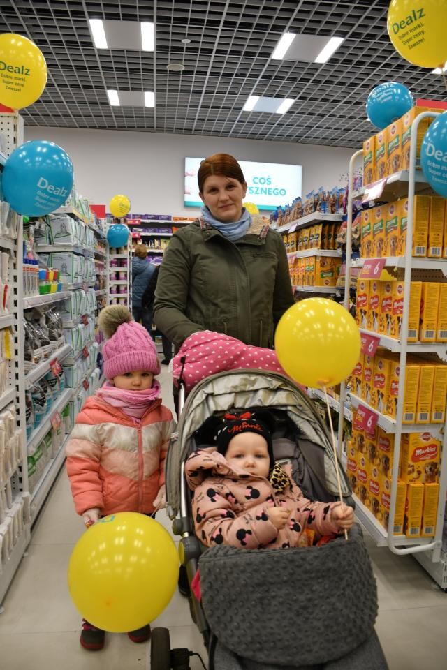 [FOTO] Sklep Dealz w Zabrzu ju&#380; otwarty!