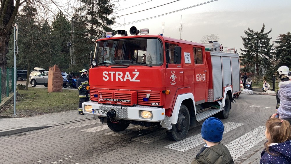 Ochotnicza Straż Pożarna Makoszowy w Zabrzu otrzymała fabrycznie nowy pojazd. To samochód ratowniczo-gaśniczego marki Kamaz. Uroczysty wjazd do jednostki miał miejsce 26 lutego 2021 roku.