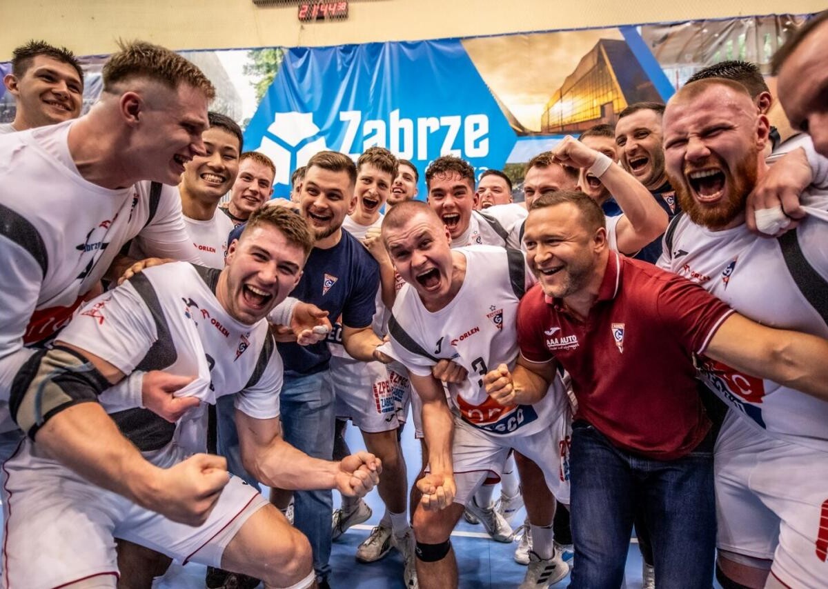 Piłkarze ręczni Górnika Zabrze po raz drugi z rzędu zdobyli brązowy medal Mistrzostw Polski / fot. UM Zabrze