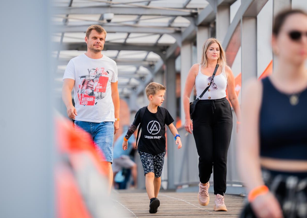 INDUSTRIADA 2025 w Zabrzu przyciągnęła tłumy mimo ulewy / fot. Radosław Kaźmierczak