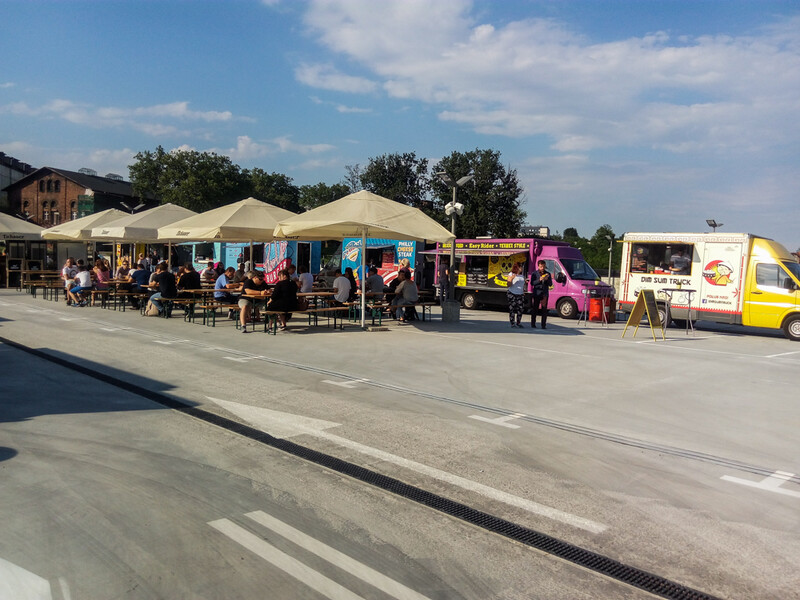 Inwazja FoodTrucków vol.2 [ZDJĘCIA]