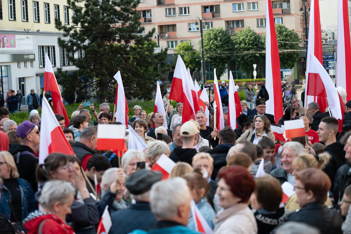 Nawrocki w Zabrzu: Krytyka PO, plany energetyczne i wsparcie George’a Simiona. / fot. Marek Faber