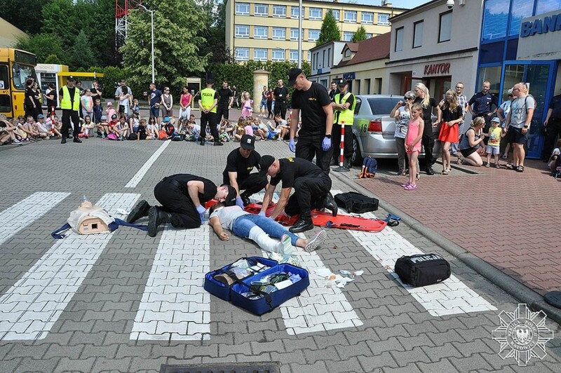 Klasy mundurowe odwiedziły Szkołę Policji w Katowicach