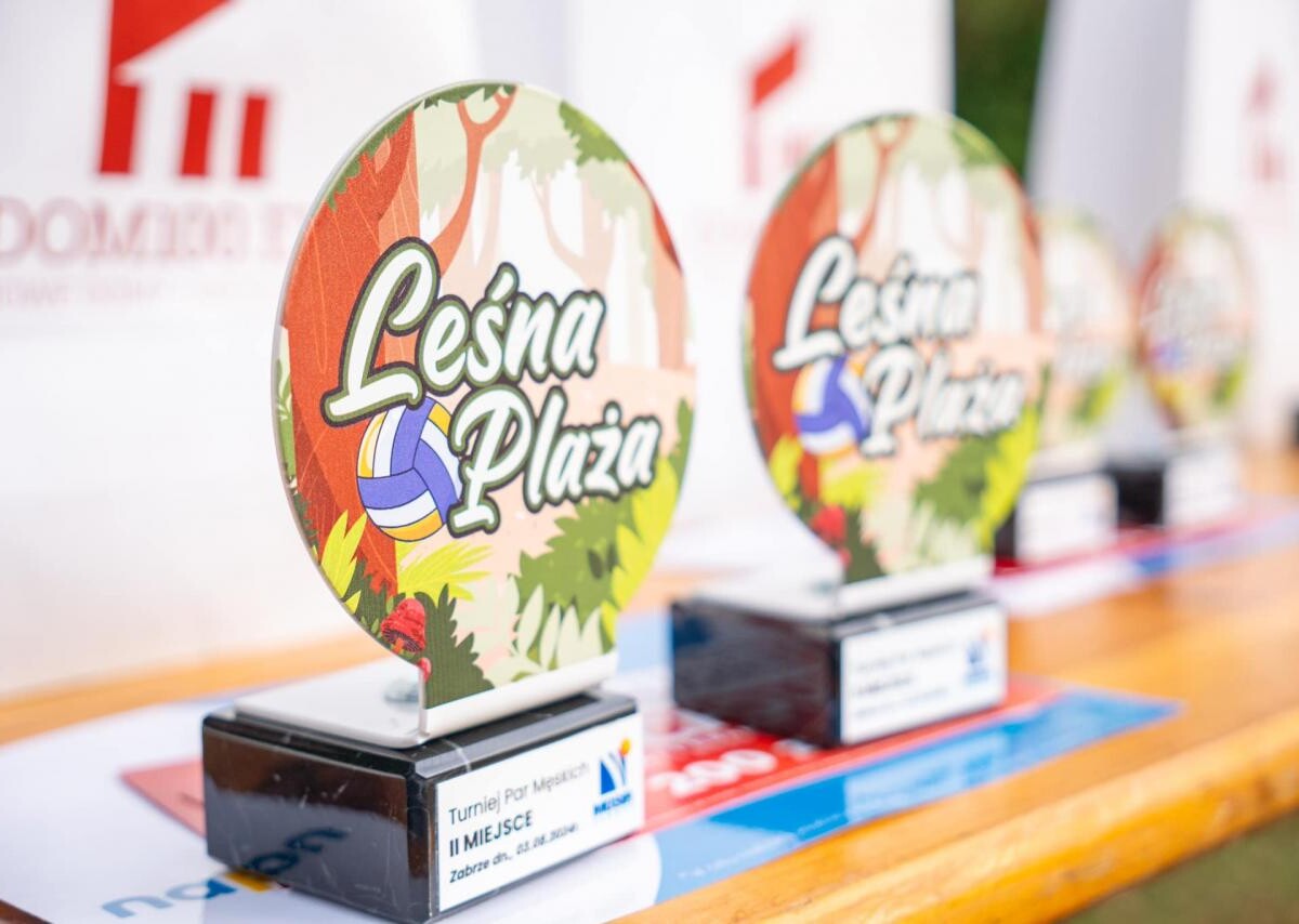 Miniony weekend był pełen emocji i sportowych wrażeń na Kąpielisku Leśnym w Zabrzu, gdzie odbył się turniej siatkówki plażowej „Leśna Plaża 2024” / fot. MOSiR Zabrze