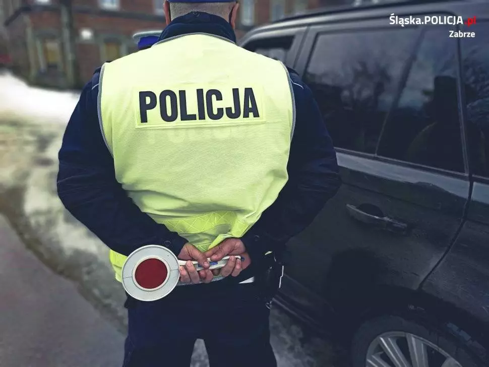 Mieszkaniec Krakowa zatrzymany przez zabrzańską drogówkę nietrzeźwy i bez prawa jazdy