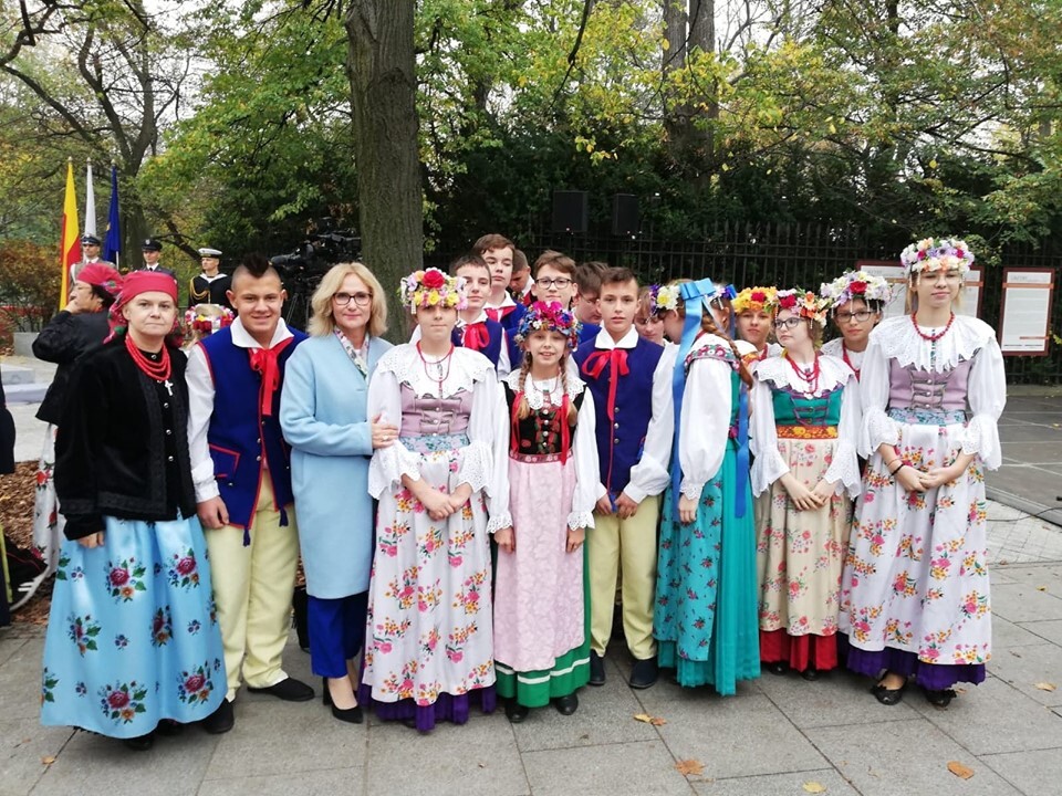 W Warszawie odsłonięto pomnik Wojciecha Korfantego. W uroczystości uczestniczyli śląscy samorządowcy oraz uczniowie Szkoły Podstawowej nr 22 w Rudzie Śląskiej, którzy wystąpili w tradycyjnych śląskich strojach.