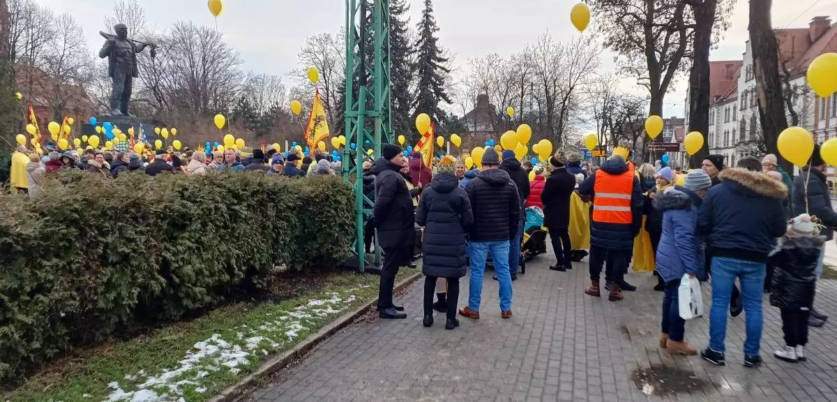 Orszak Trzech Króli 2025 przeszedł ulicami Zabrza / fot. Sara Synowiec