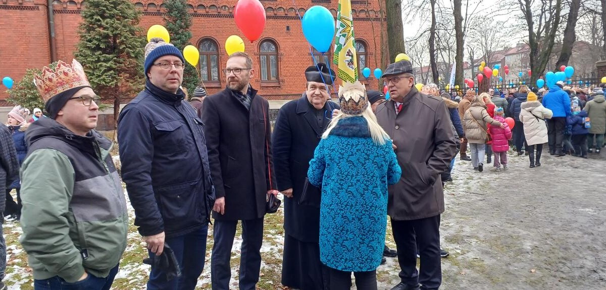 Orszak Trzech Króli 2025 przeszedł ulicami Zabrza / fot. Sara Synowiec