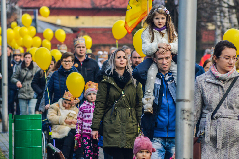 Kolejny rok z rzędu setki ludzi wzięły udział w Orszaku, by wspólnie udać się śladem Trzech Mędrców i złożyć hołd Jezusowi.