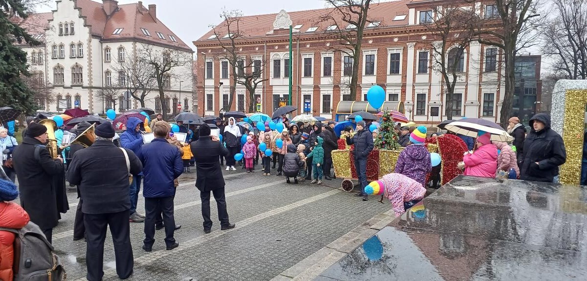 Orszak Trzech Króli przeszedł ulicami Zabrza / fot. Sara Synowiec