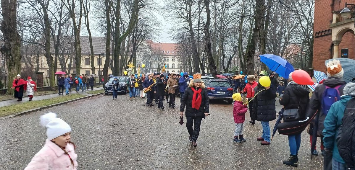 Orszak Trzech Króli przeszedł ulicami Zabrza / fot. Sara Synowiec