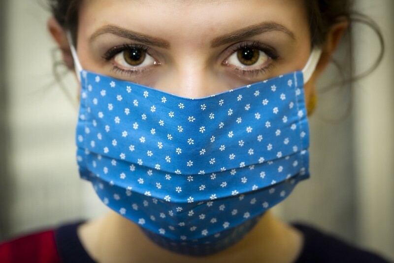 Prof. Pyrć: jeśli wygasimy epidemię, COVID-19 pozostanie jako choroba endemiczna