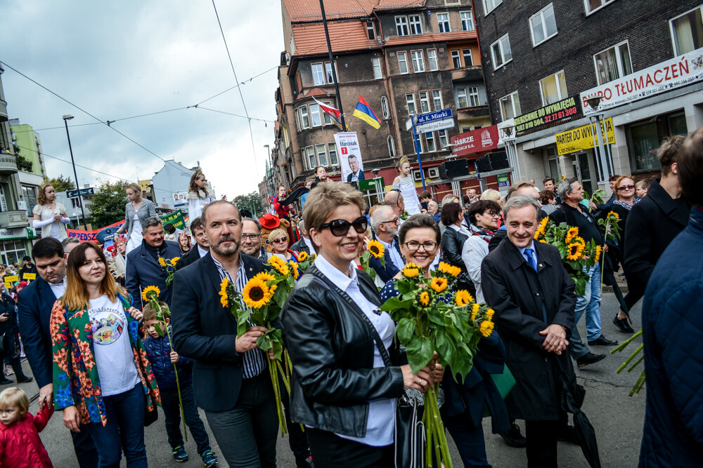 Za nami kolejne Skarbnikowe Gody, kolorowy tłum przeszedł ulicami naszego miasta. Jak co roku wspólnie uczczono rocznicę nadania praw miejskich Zabrzu.