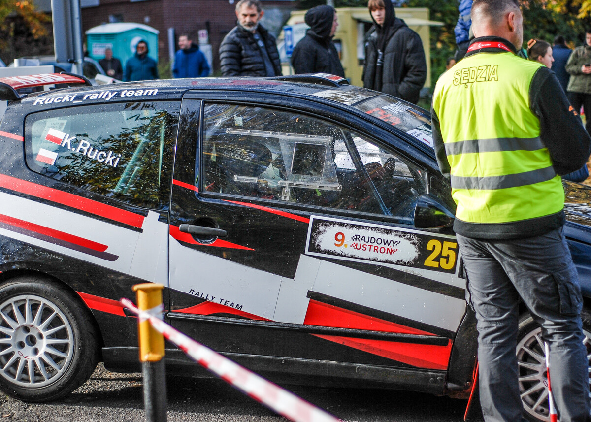 30 zgłoszonych załóg, ryk silników, zapach spalin i palonej gumy. Było głośno, kolorowo o bardzo emocjonująco na 2, edycji zawodów KJS Rally Zabrze.