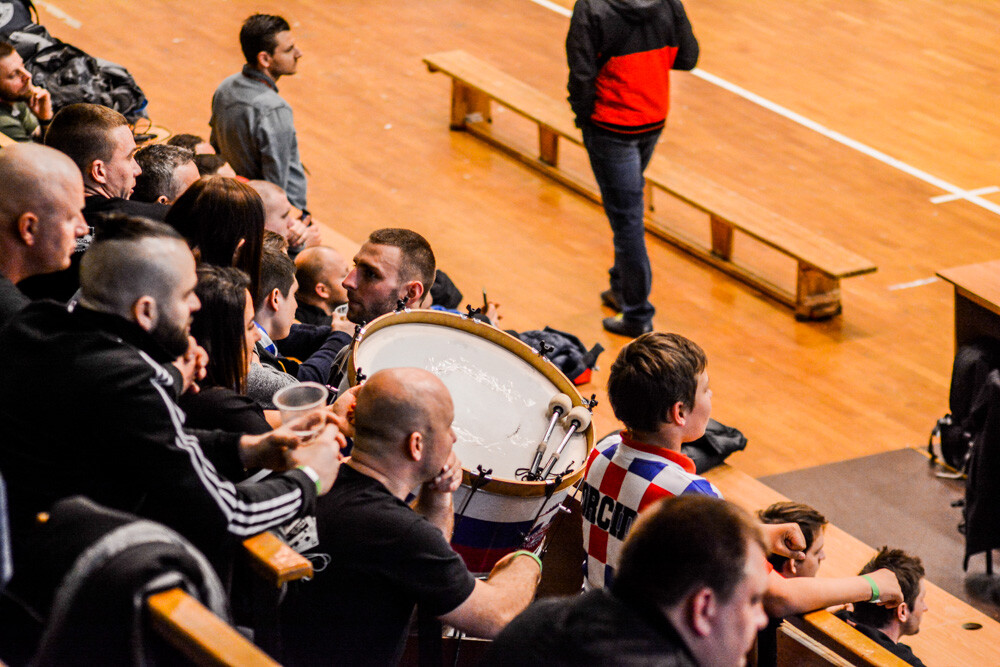 Około tysiąca osób pojawiło się na kultowych juz zawodach Torcida Cup organizowanych przez zaprzyjaźnione grupy kibiców. Świętowano 20 lat istnienia Torcidy.