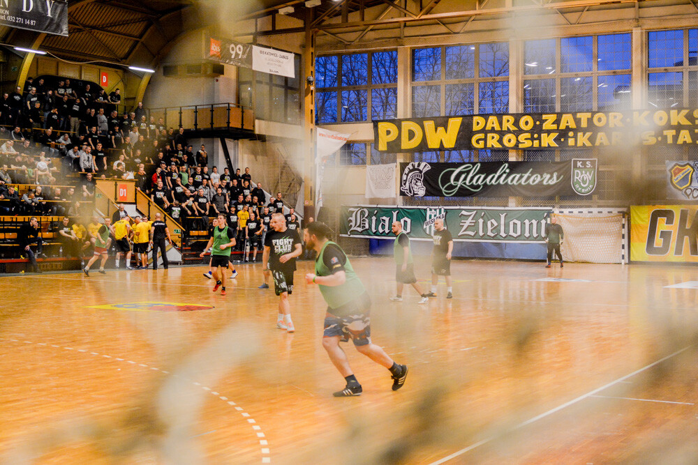 Około tysiąca osób pojawiło się na kultowych juz zawodach Torcida Cup organizowanych przez zaprzyjaźnione grupy kibiców. Świętowano 20 lat istnienia Torcidy