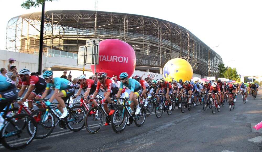 Wiwatujące tłumy, tysiące obserwatorów i miliony przed ekranami na całym świecie. Tour de Pologne przejechało przez Zabrze.