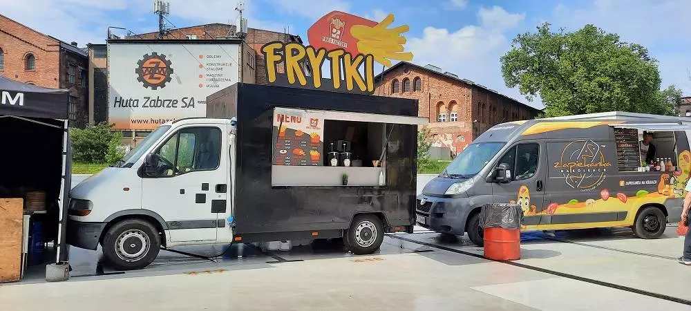 Trwa Zlot Food Trucków w Zabrzu. Zobacz fotorelacj&#281;!