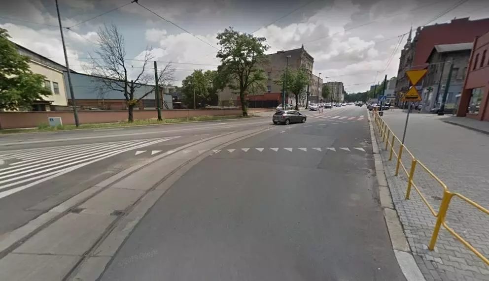 Uwaga kierowcy! Objazd na ulicy Wolności w stronę Zaborza / fot. Google Street View