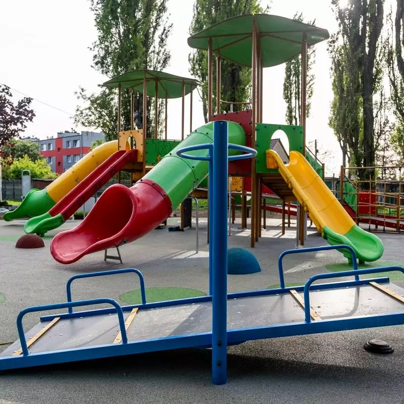 W Zabrzu Rokitnicy oddano do użytku nowy plac zabaw dla dzieci [FOTO]
