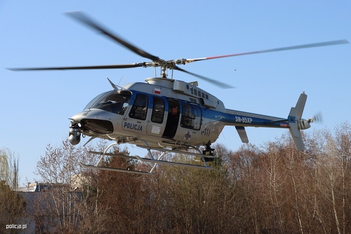 Walka o każdą minutę. Policyjny Black Hawk w dramatycznej misji ratunkowej