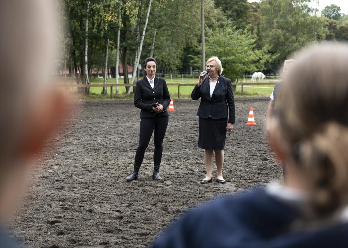 W sobotę na terenie Klubu Jeździeckiego Maciejówka MOSIR Zabrze odbyły się amatorskie zawody jeździeckie Pony Cup 2021 dla dzieci do lat 14.