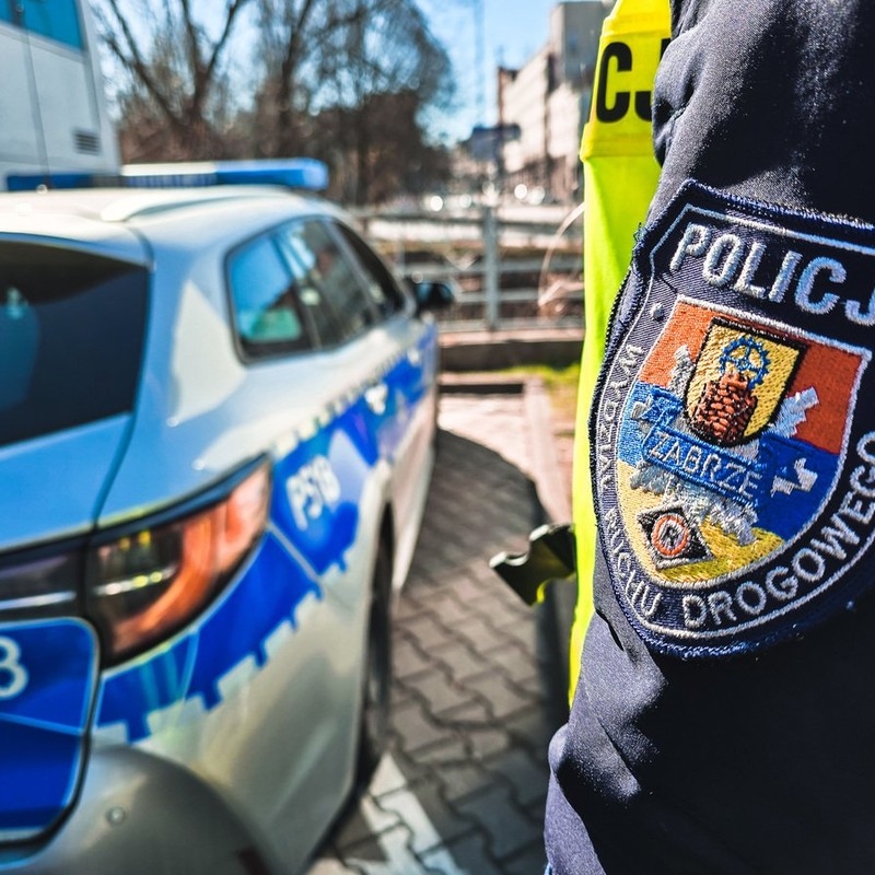 Zabrze: 50-latka potrącona na przejściu, motocyklista ranny po kolizji