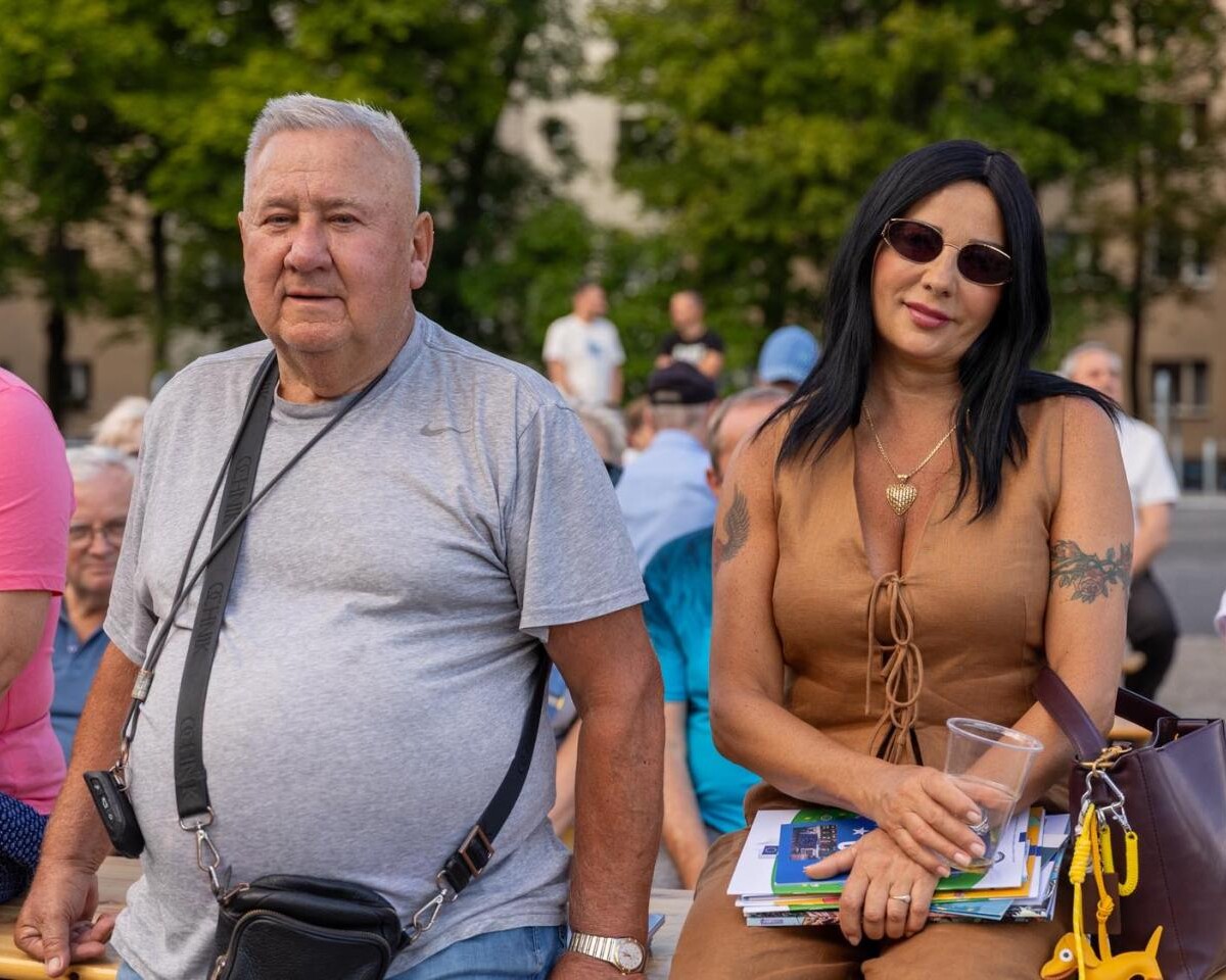 Sąsiedzka potańcówka „Zagrajmy jak za dawnych lat!” odbyła się 2 sierpnia przy Arenie Zabrze / fot. UM Zabrze