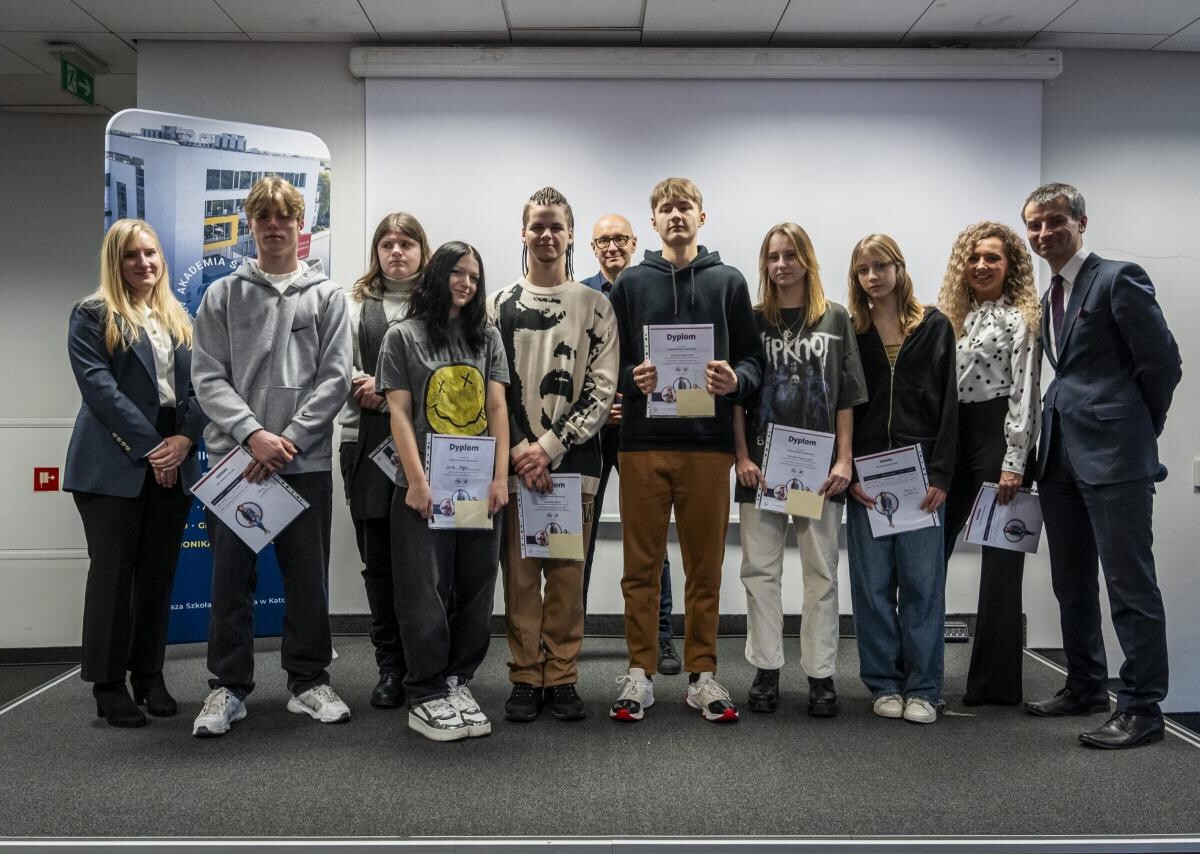 Projekt miał na celu zaspokajanie ciekawości poznawczej, zainteresowań naukowych oraz rozwijanie pasji i talentów dzieci i młodzieży, a także zachęcenie do poznania świata i różnych dziedzin nauki / fot. UM Zabrze