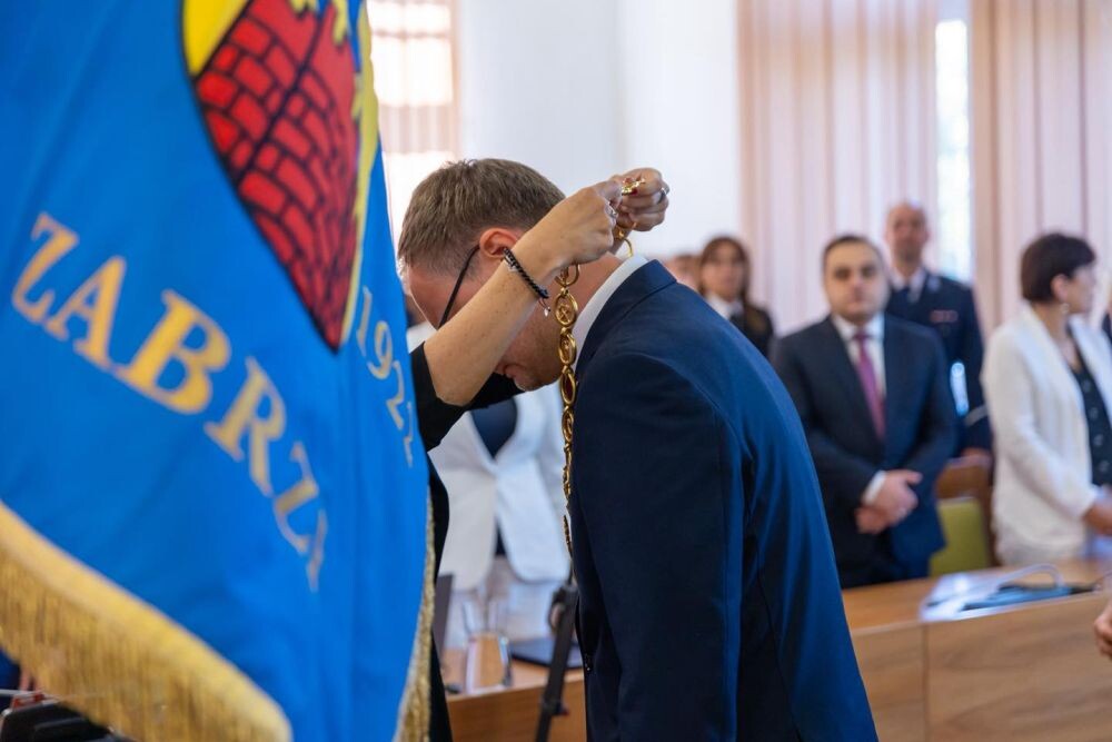Zabrze ma nowego prezydenta. Kamil Żbikowski zaprzysiężony/fot. UM Zabrze