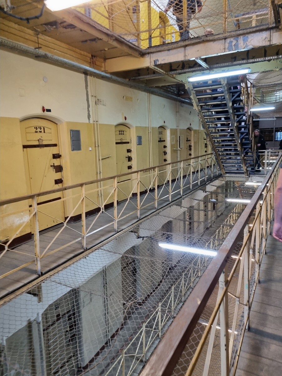 Zwiedzanie nieczynnego Aresztu Śledczego w Zabrzu.